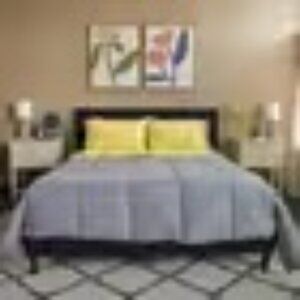 Classic Gray reversible to Yellow 7piece NWOT bed in a bag Full size